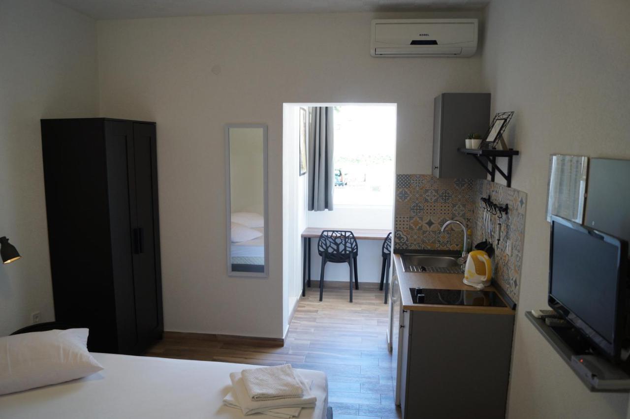 Apartments Mario With Private Parking Makarska Dış mekan fotoğraf